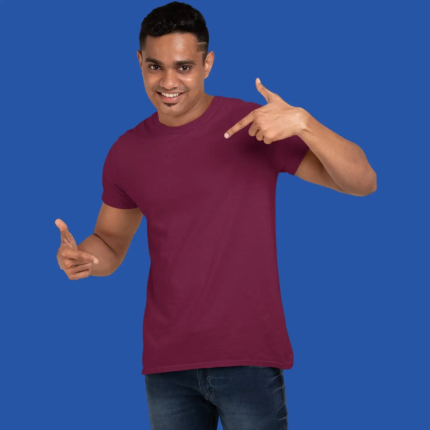 Men's Round Neck Plain T-Shirt- MAROON