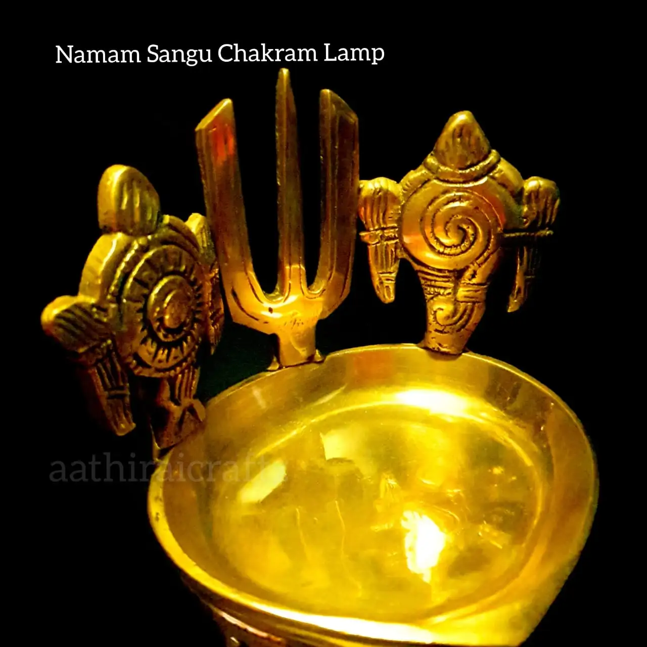 Heart Sangu Chakra Thirunamam Vilakku ( Small ) - secondary