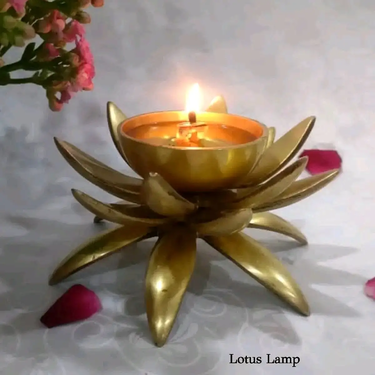 Big Lotus Vilakku / Lamp Brass Antique Finish