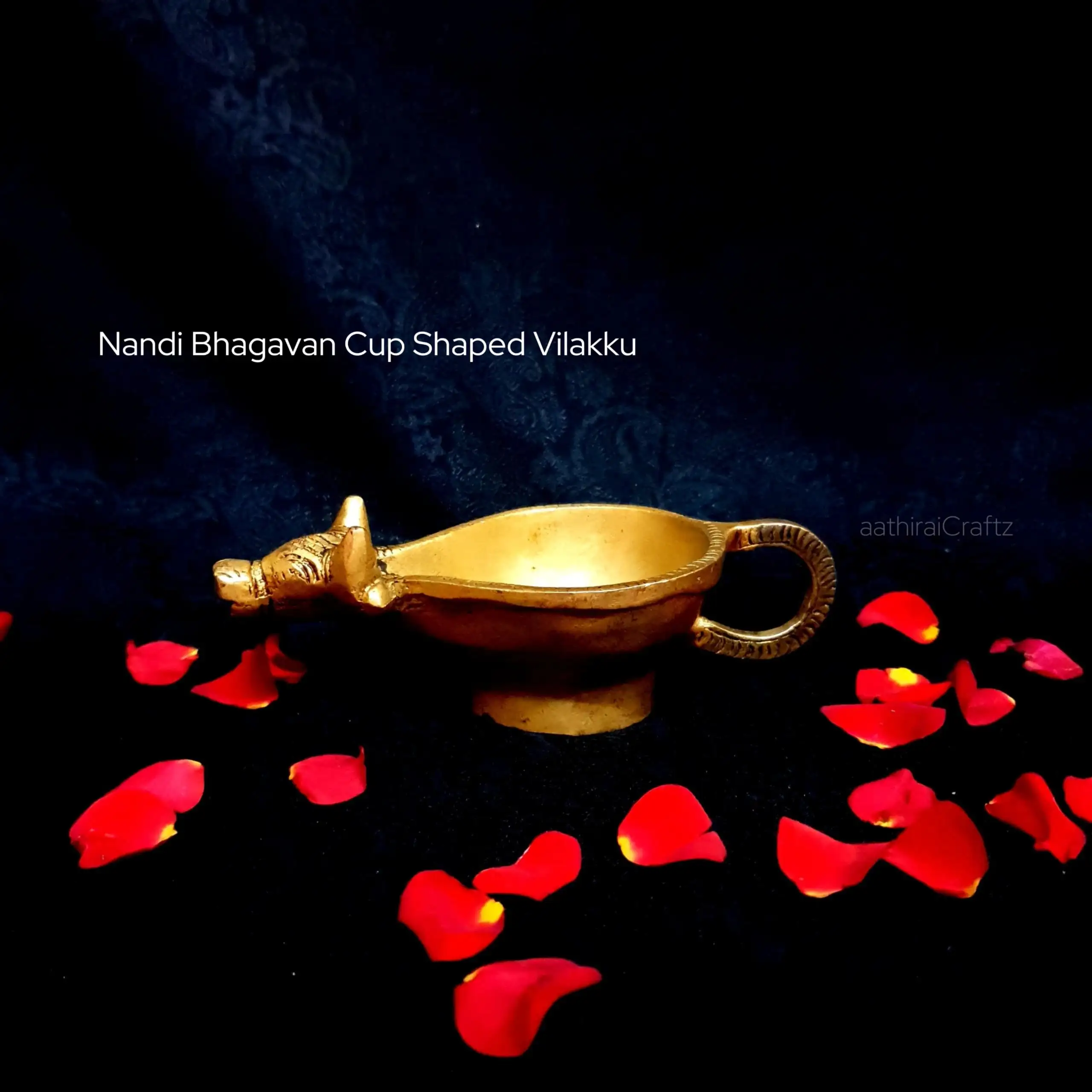 Nandhi Bhagavan Shaped Vilakku - secondary