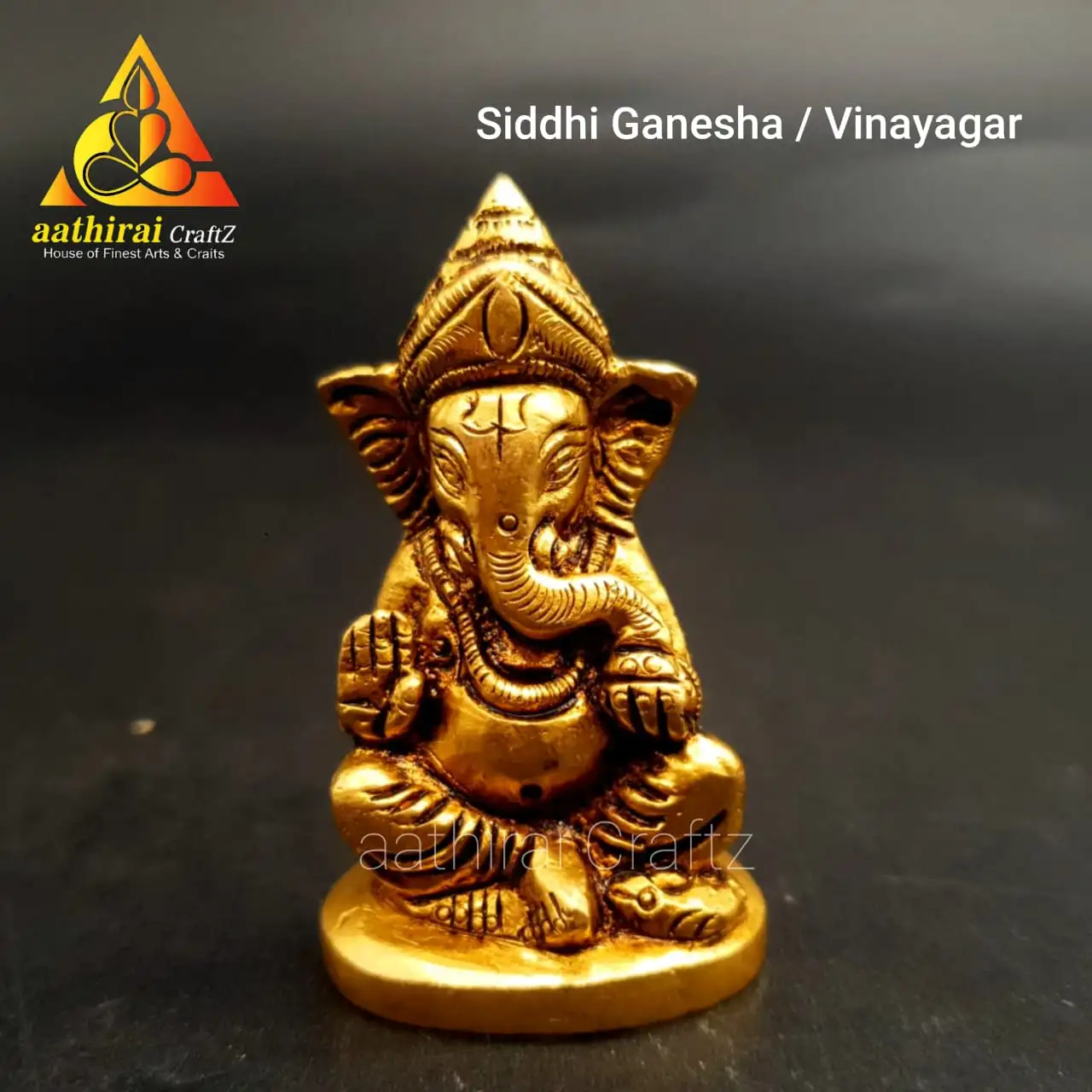 Siddhi Ganesha / Vinayagar / Small Siddhi Ganapathi Sculpture Idol