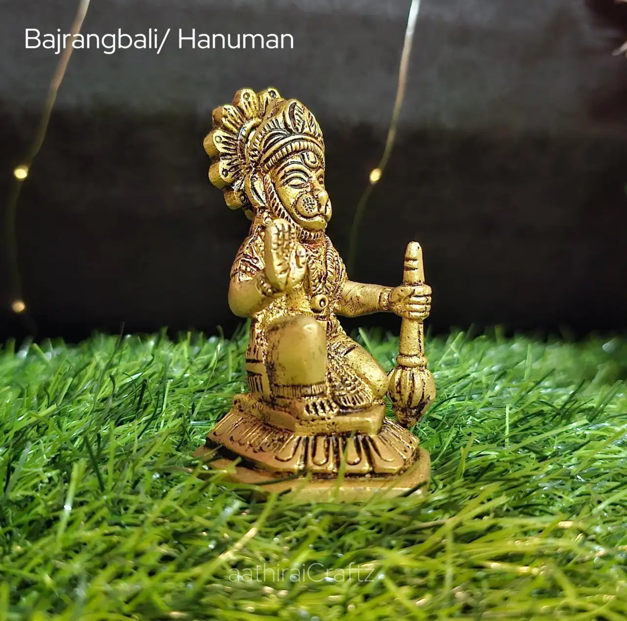 Bajrangbali  / Hanuman Statue
Brass Antique Finish - secondary