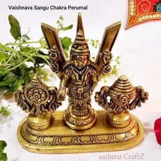 Vaishnava Sangu Chakra Perumal - secondary
