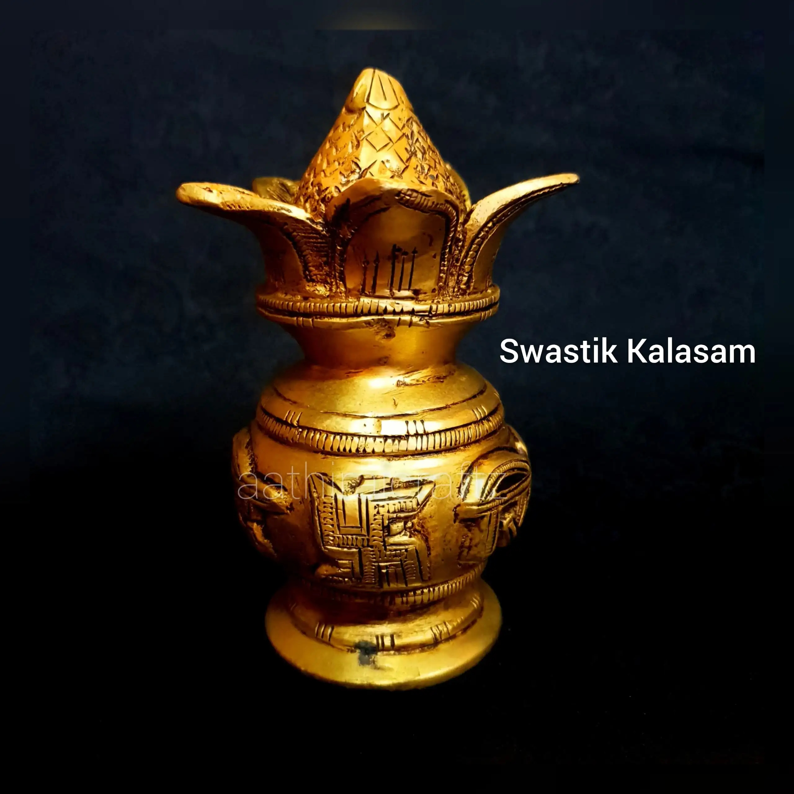 Kalasam / Poorana Kalasam Statue - SwastikThingal Essentials LLP