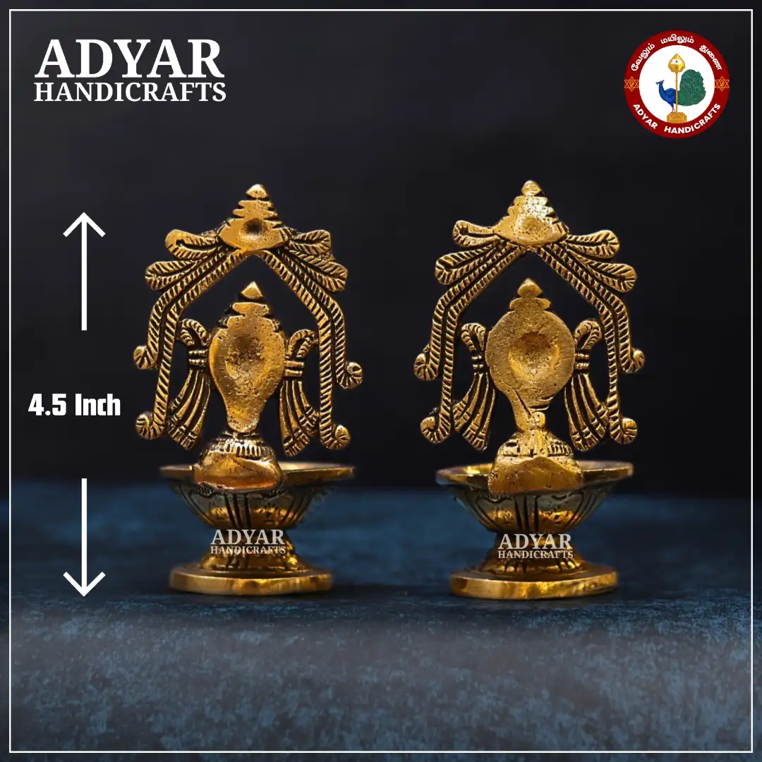 Sangu Chakra Vilakku - secondary