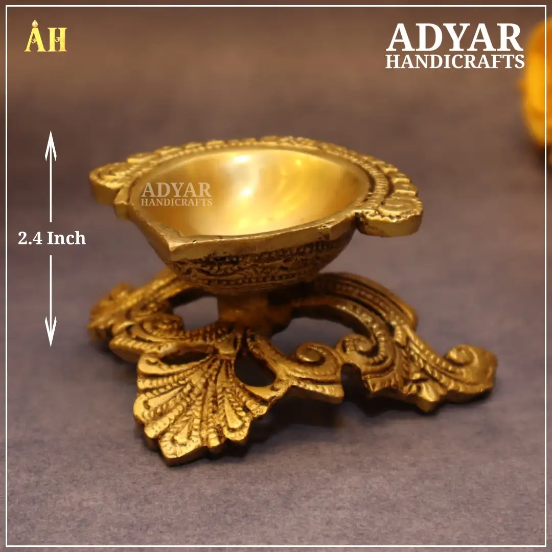 2.4 Inch Traditional Leaf Diya Brass