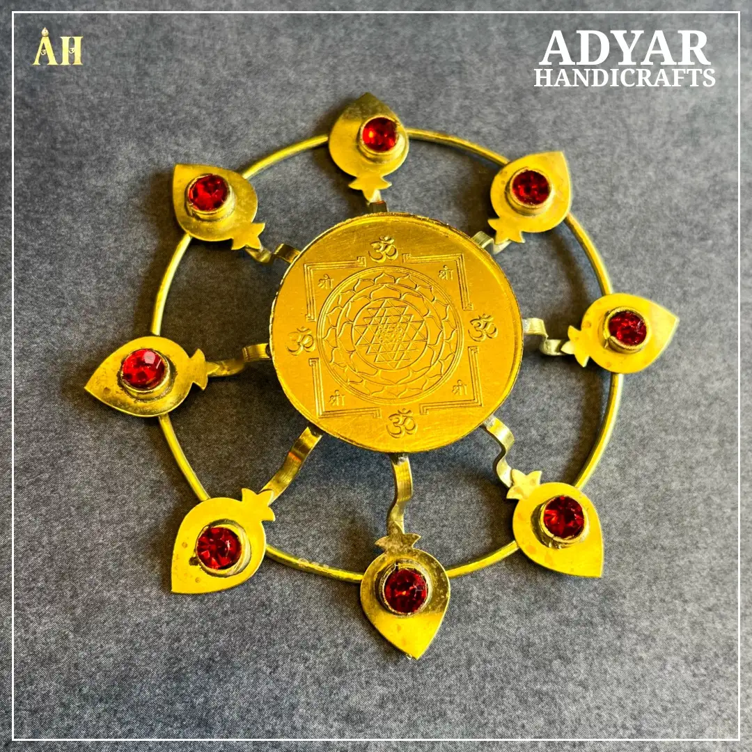 kubera Lakshmi chakra beedam brass medium