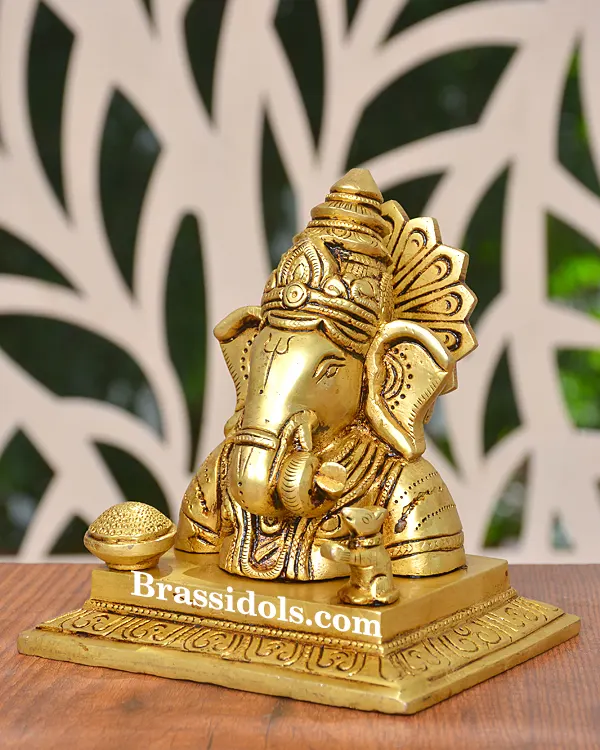 Ganesh with half Body 2.200 kg - secondary