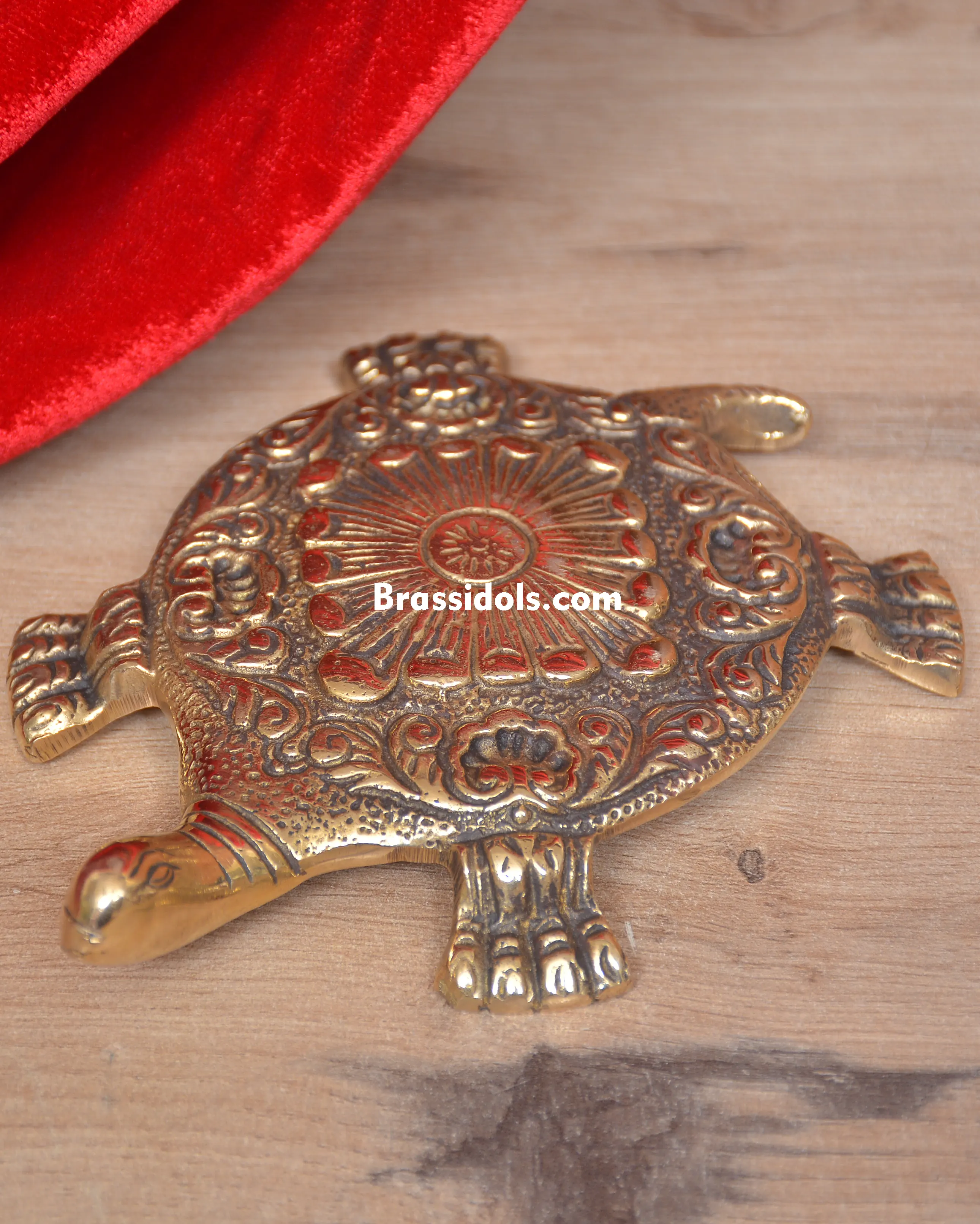 Tortoise plateBrass Idols