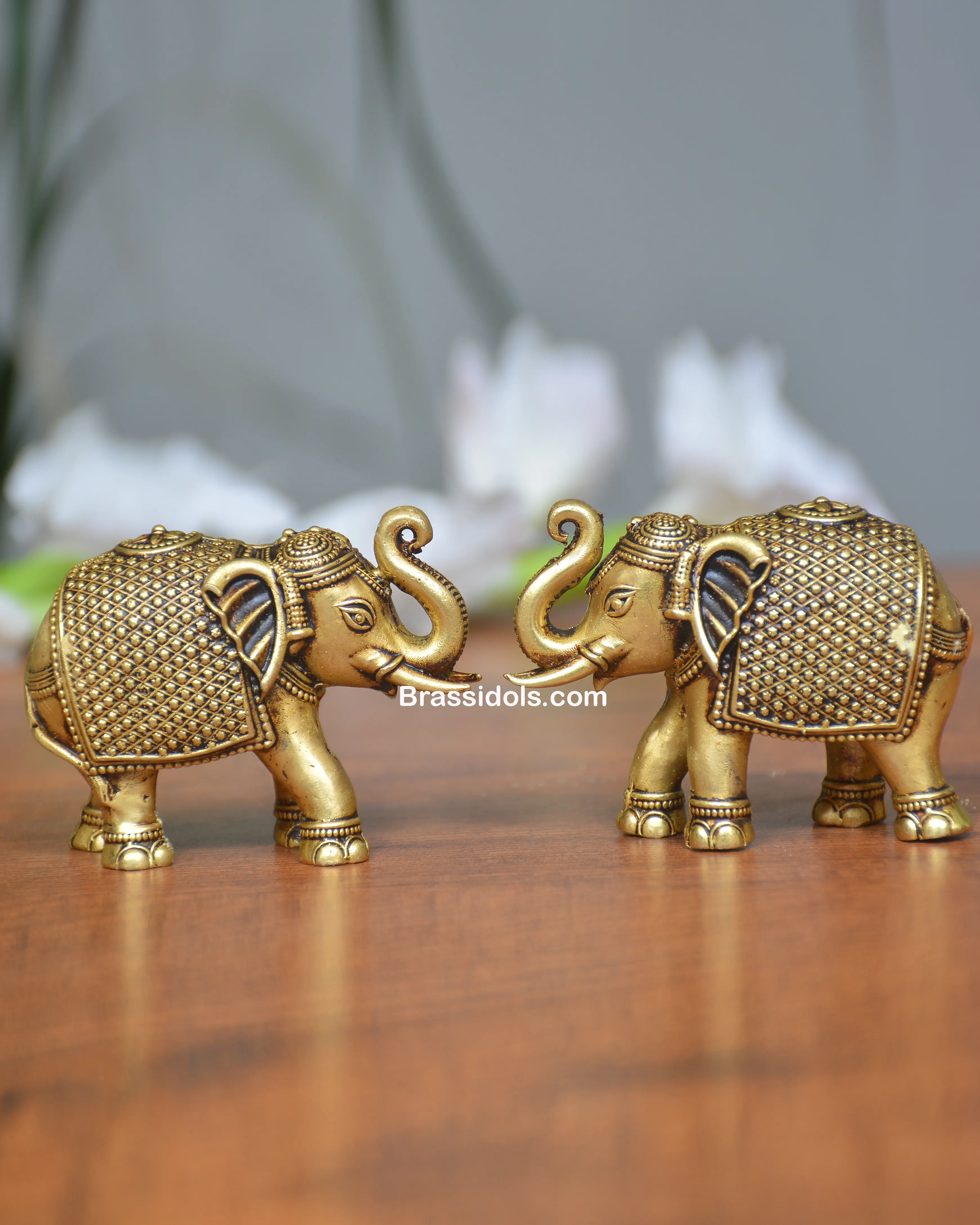 LIGHT WEIGHT JAALI DESIGN ELEPHANT - secondary