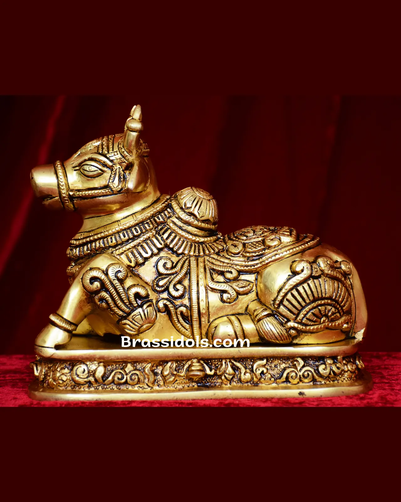 Sitting Nandi without BaseBrass Idols