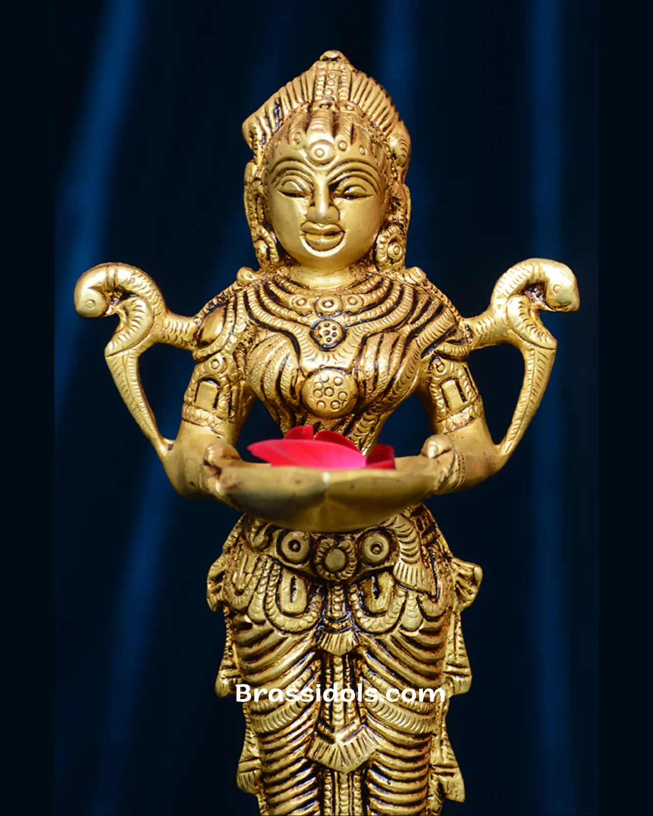 Deepalakshmi with set - secondary