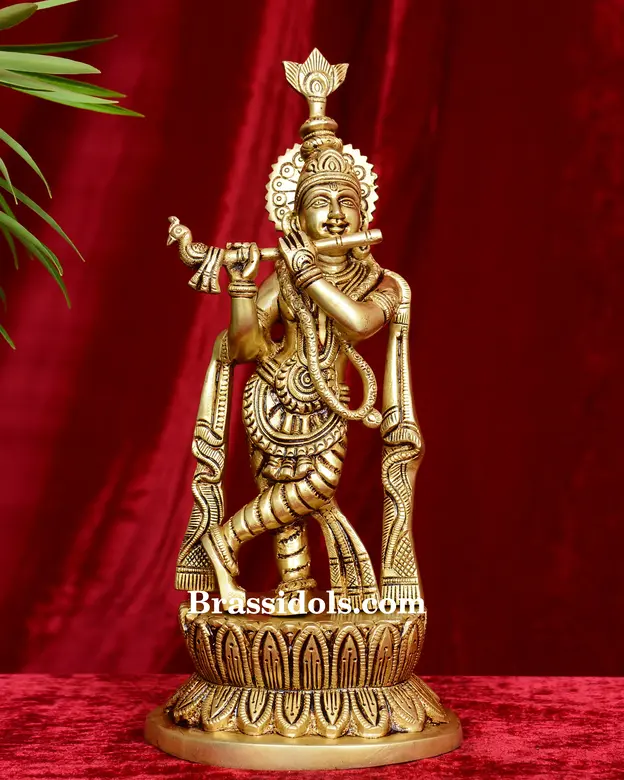 Standing Krishna round Base