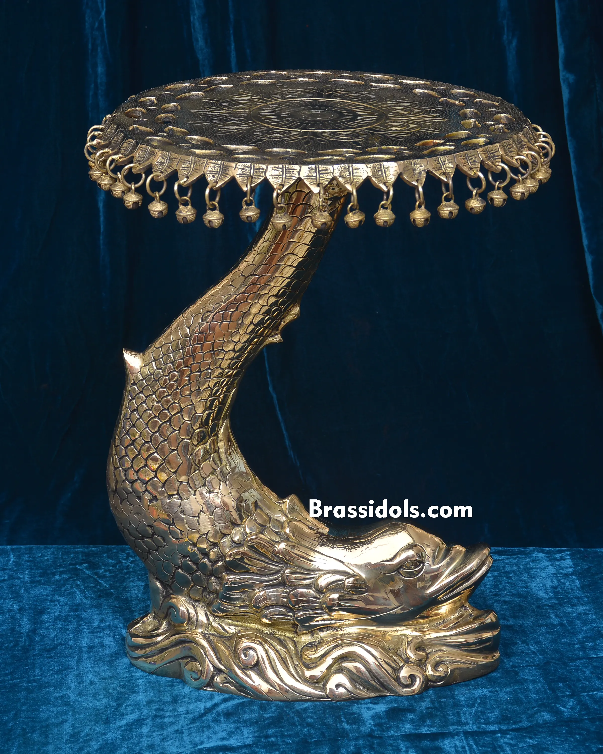 FISH DESIGN JAALI STOOL WITH GHUNGHROO