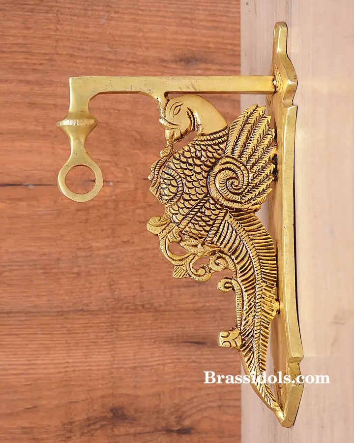 Parrot Bracker - secondary