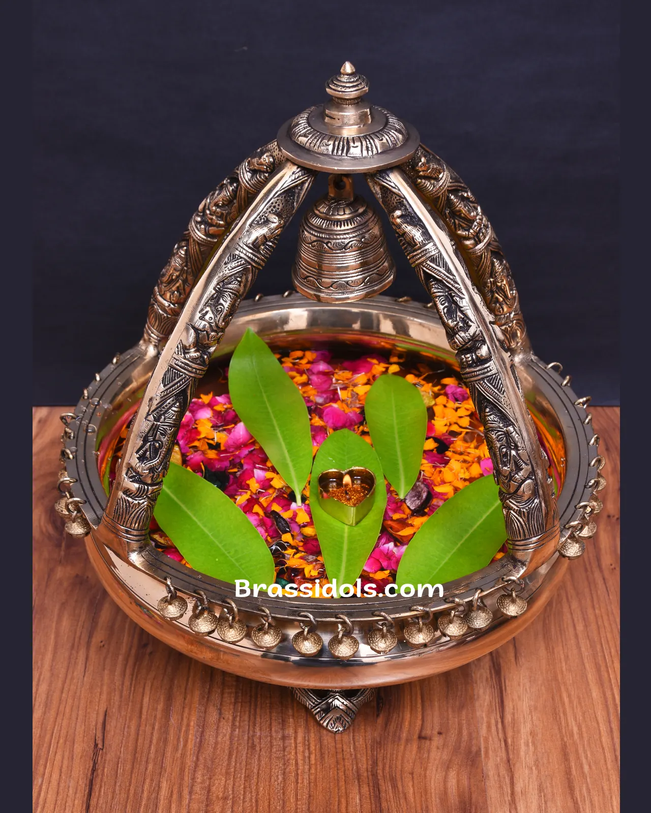 Brass Four Daat Urli - secondary