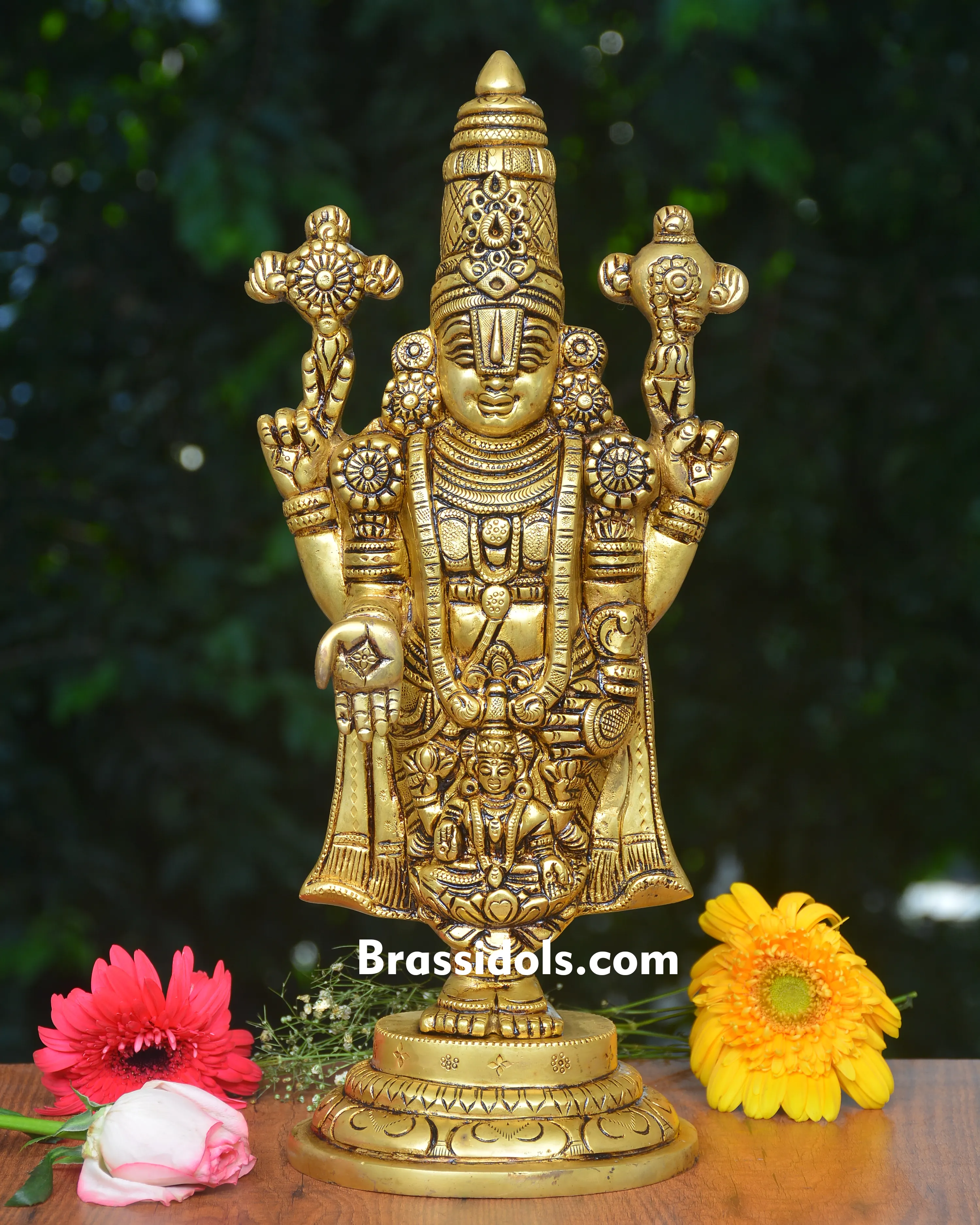 Balaji Lakshmi Brass Idol for Worship - 4.500 kg
