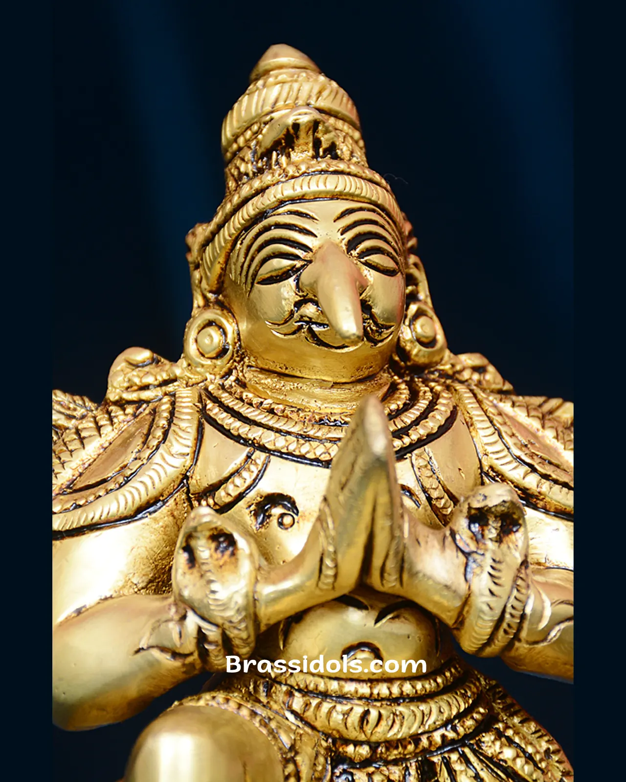 Sitting Namaskaar Garun Idol - secondary