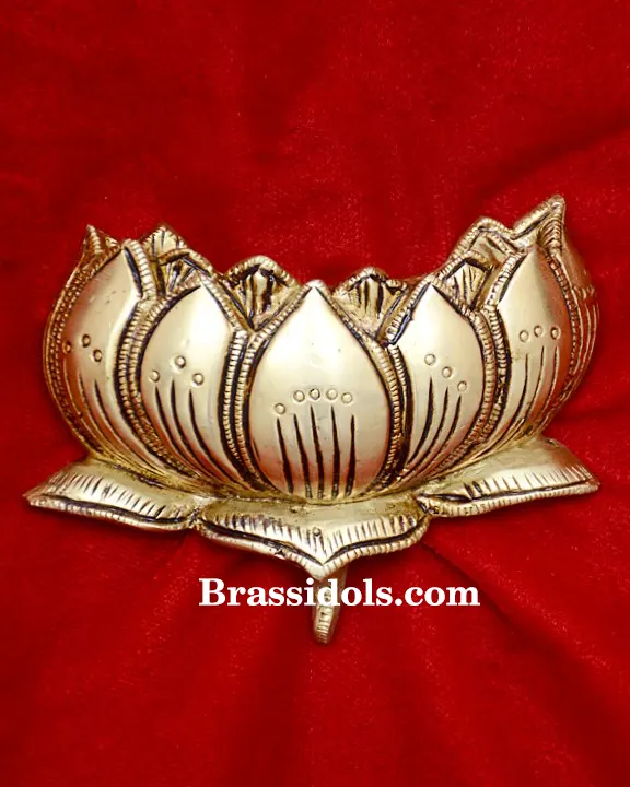 Lotus Flower Wall Mount