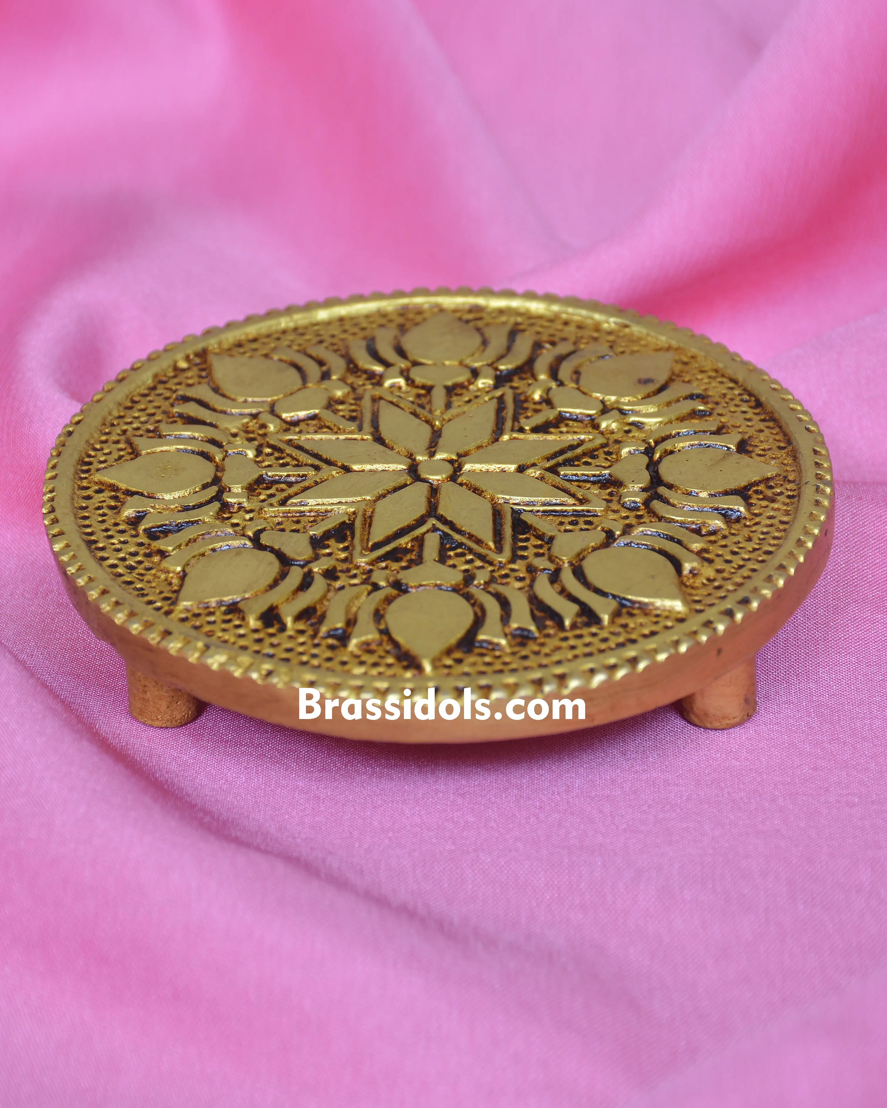 ROUND LOTUS DESIGN CHOKI