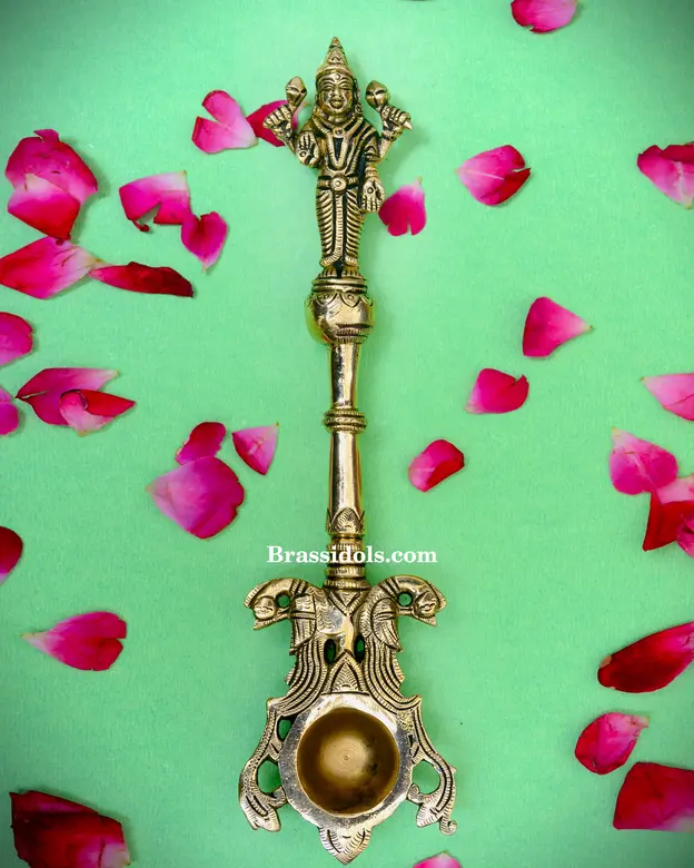 Laxmi Vishnu uthirini