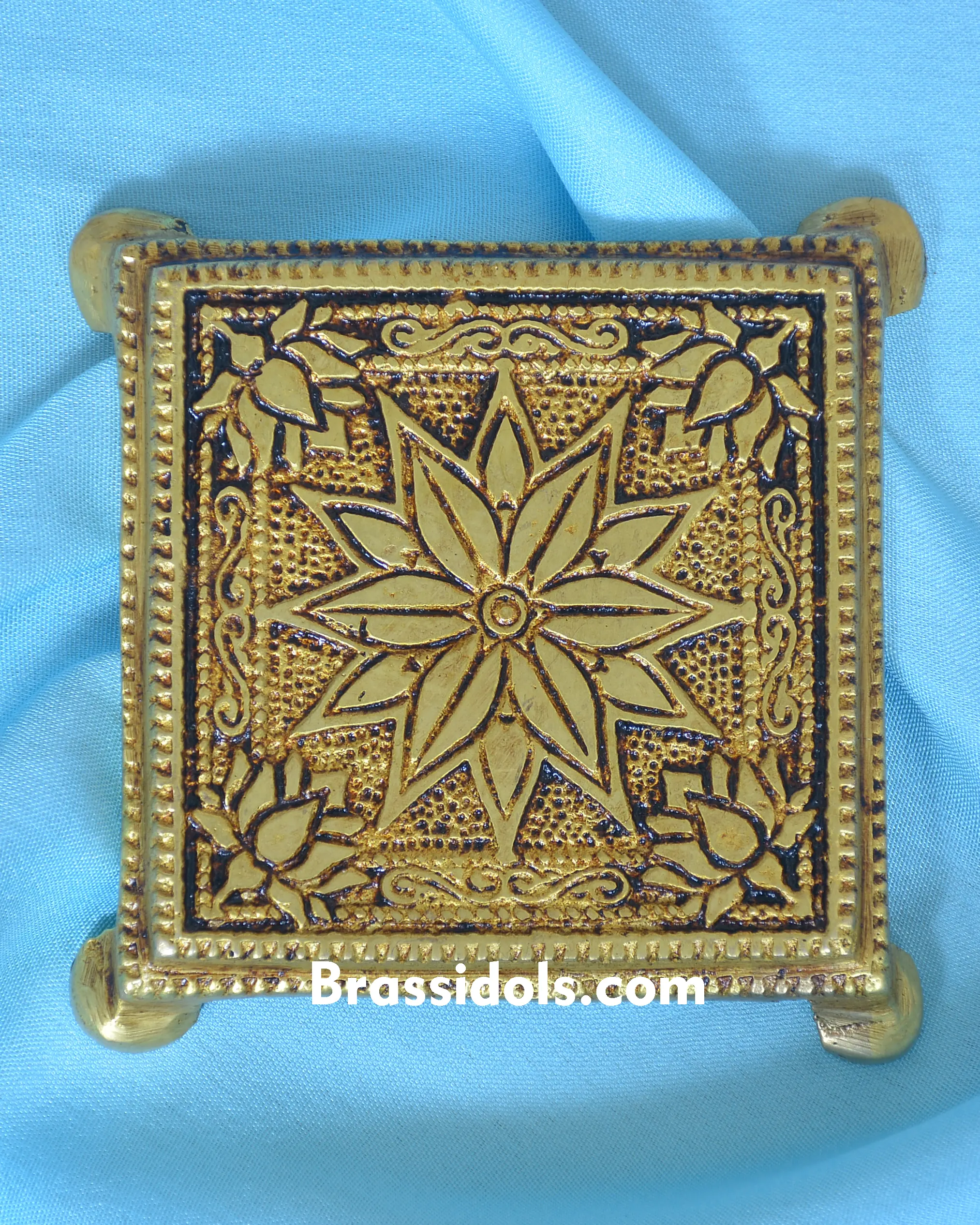 DESIGN SQUARE CHOKI - secondary