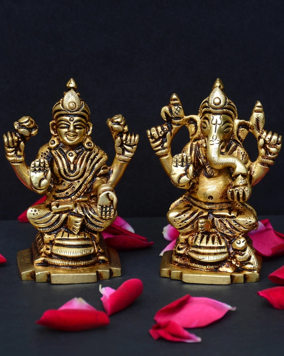 Laxmi Ganesh Square Base