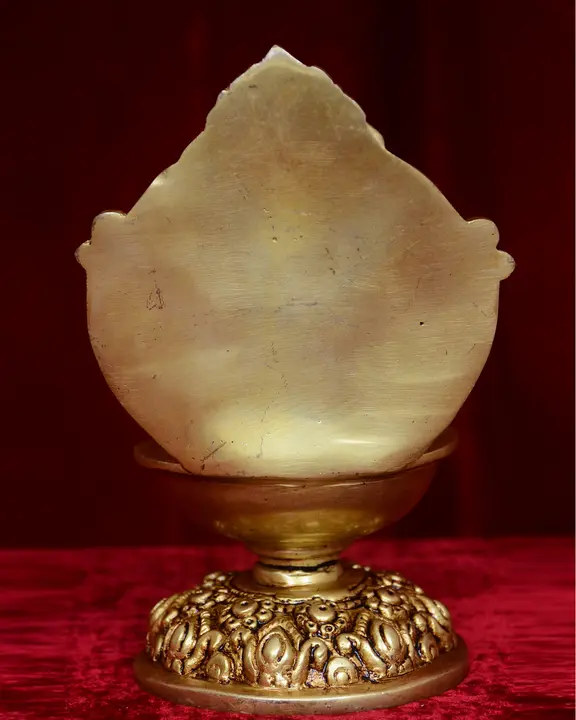 Shank Chakra Balaji Deepak with round base - secondary