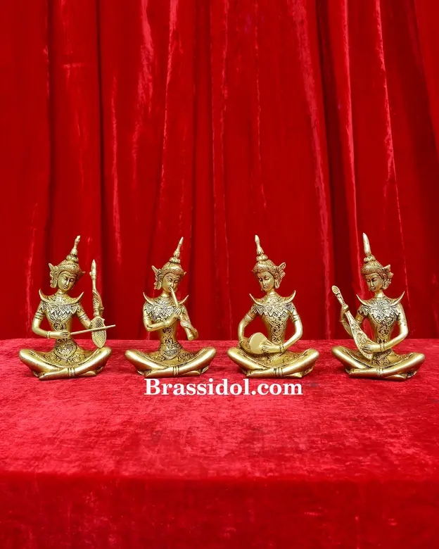 Thai Musicians Set
