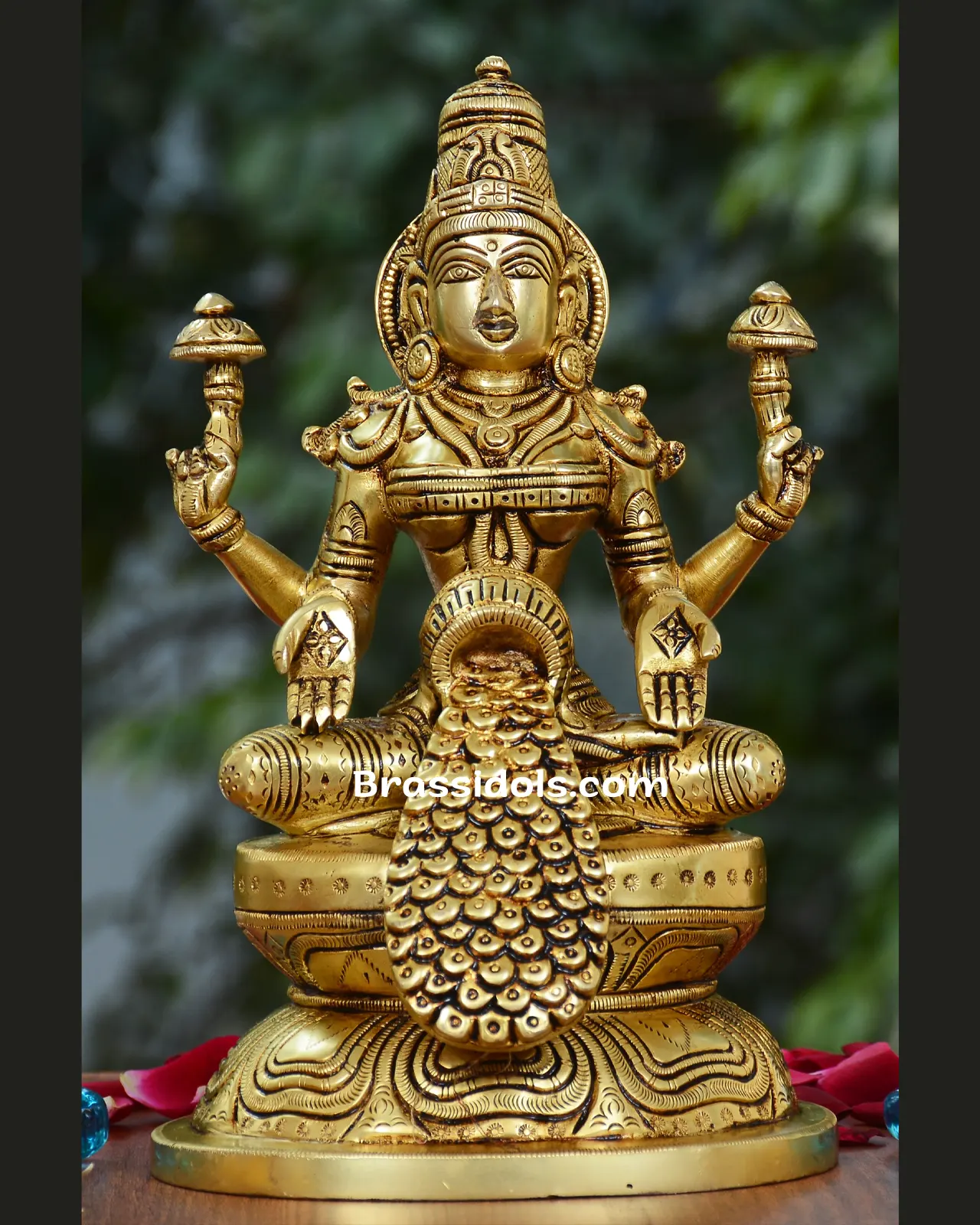 Brass Matka Laxmi Round Base (9 Inch)