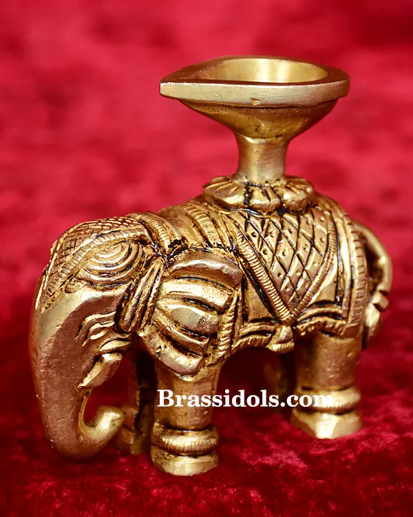 Elephant with Deepak - secondary