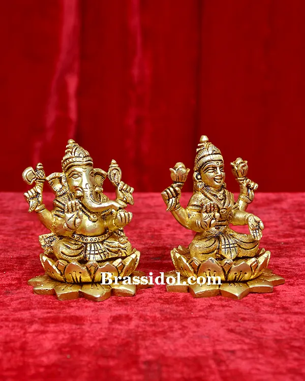 Lakshmi Ganesh With Kamal - secondary