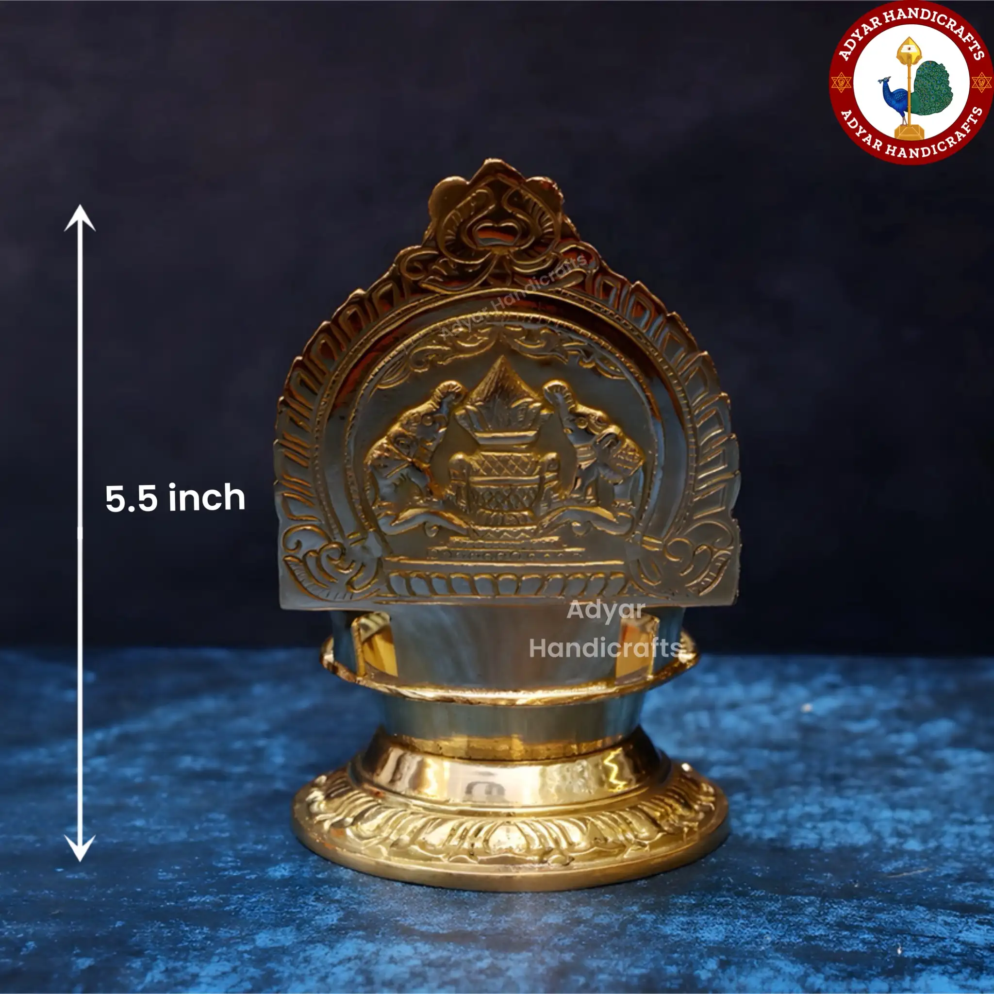 Vel Kamakshi Vilakku - image 9