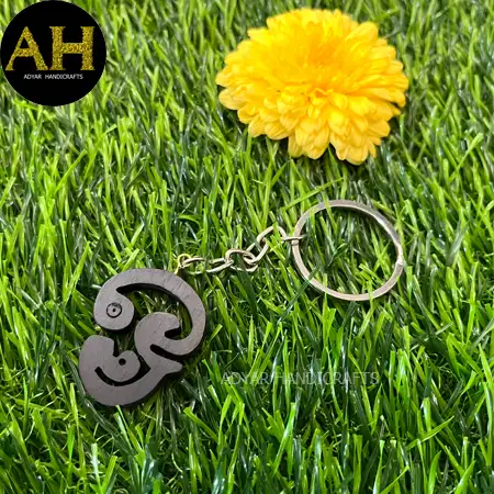 KARUNGALI OM KEYCHAIN