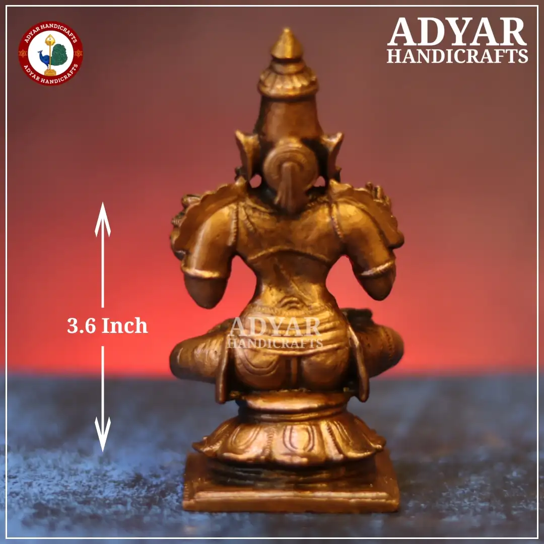 Dhanvanthri Copper Idol - secondary