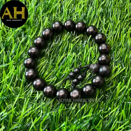 KARUNGALI BRACELET 10MM