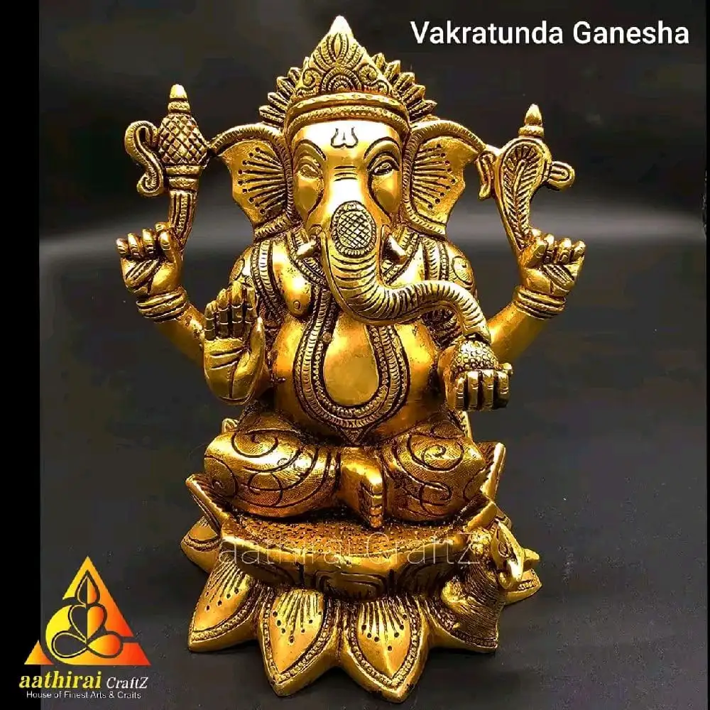 Vakratunda Ganapathi / Ganesha / Vinayagar   Brass Antique Finish