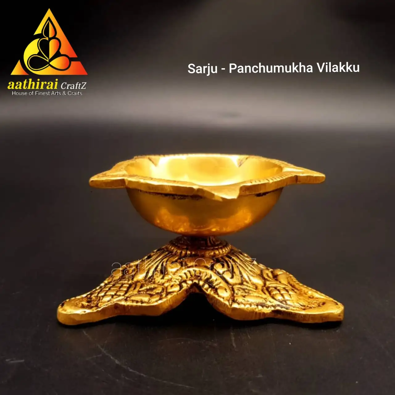 Sarju - Panchumukha Vilaku / Five Faces Lamp / 3 Leg Base