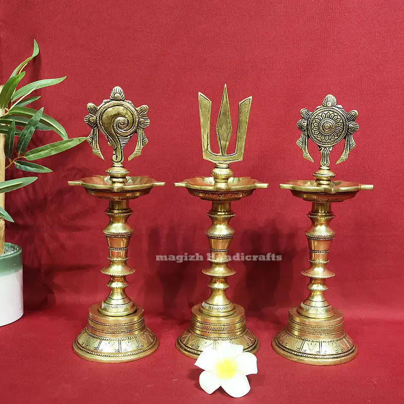 12 inches Brass Perumal Sangu Chakram and Namam Kuthu Vilakku SC