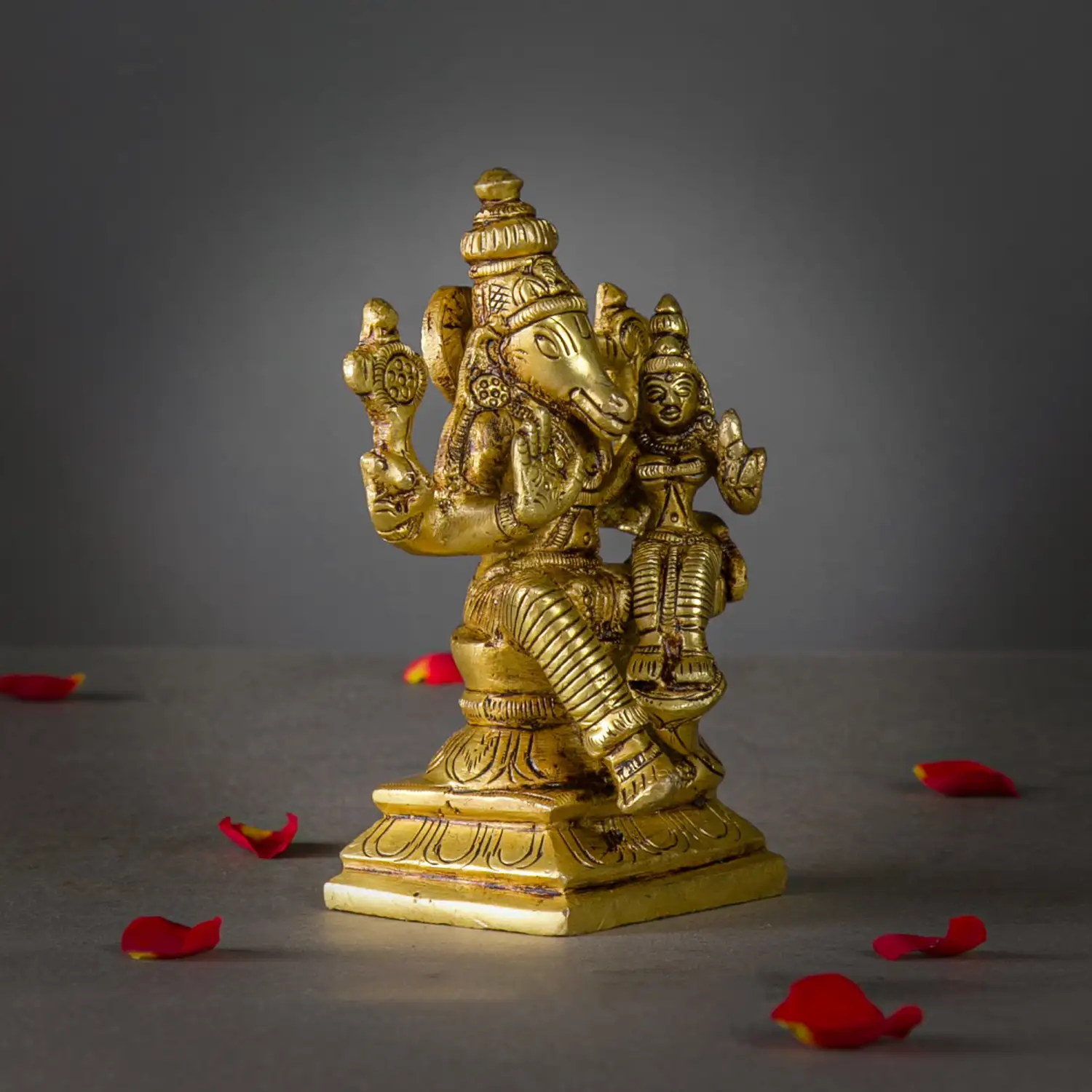 4 inches Lakshmi Hayagiriwar idol - image 3