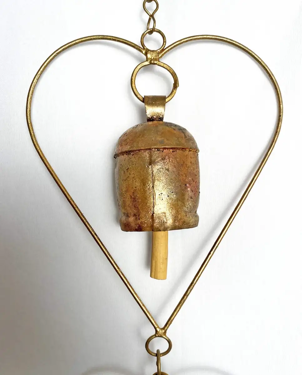 Wind Chimes 7 bells Iron copper heart shape