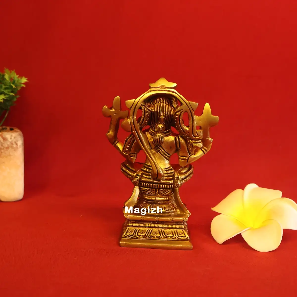 Brass Yoga Hanuman idol (4.5 inches) - image 4