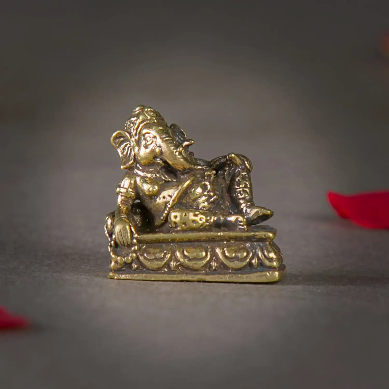 1 inch mini Cool sitting Sofa Ganesha Idol