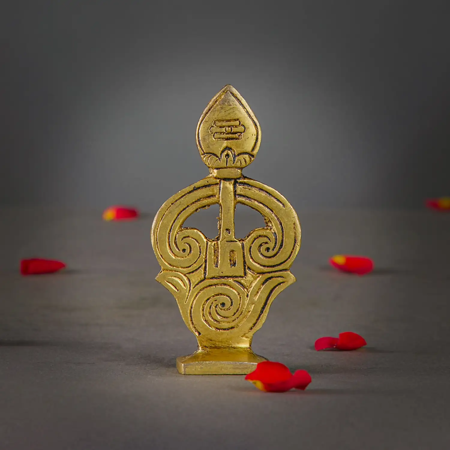3.5 inches Brass Tamil OM vel with base