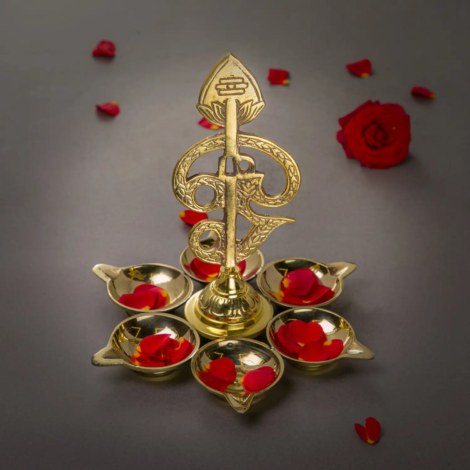7 inches Brass Om Vel Arumuga Vilakku - image 5