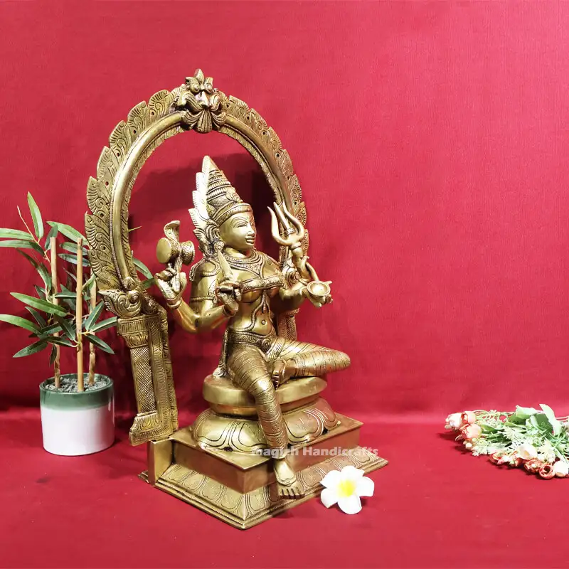 20 inches Frame Brass Mariamman Idol SC - image 3
