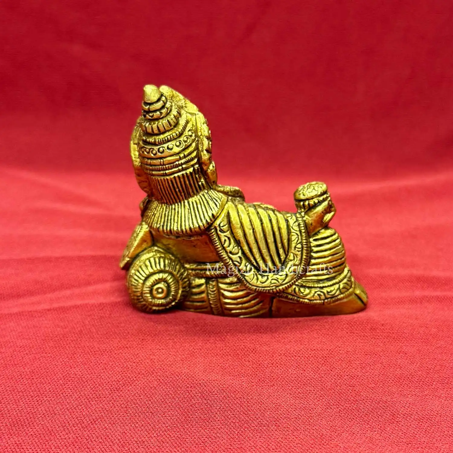 2.5 inches Brass Resting Kuber idol - image 5