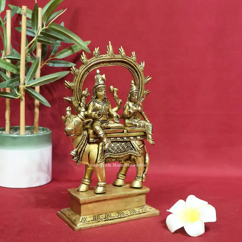 9 inches Brass Shivan Parvathi Nandhi Thiruvachi and Peedam Pradhosha Nayagar - image 2