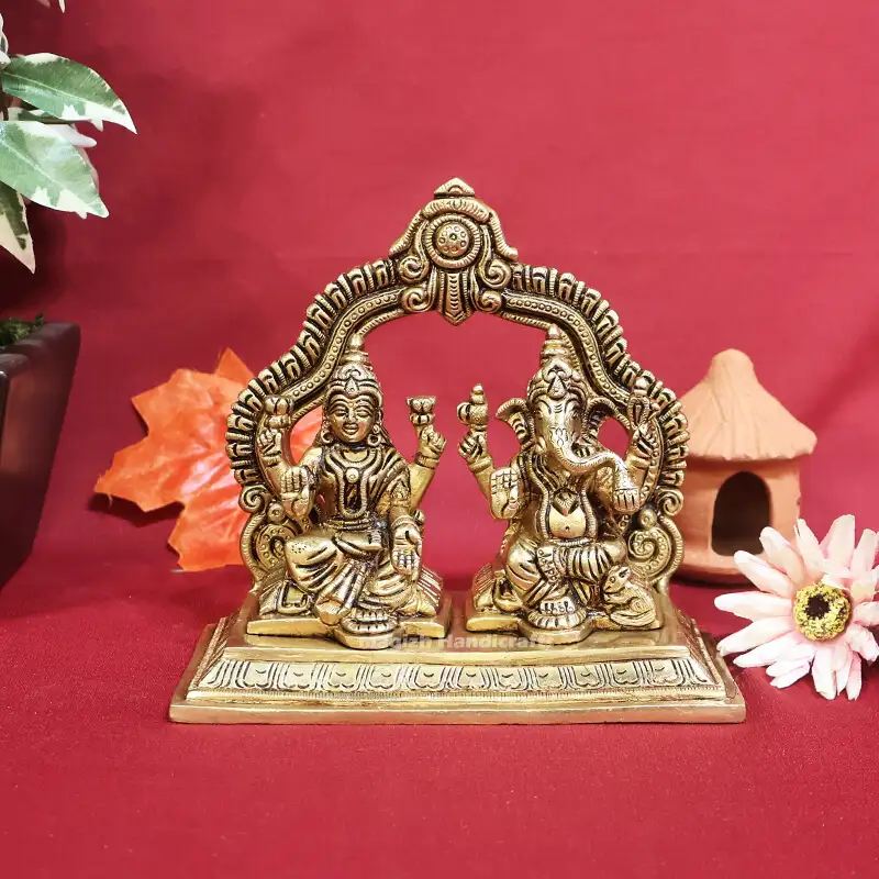 Brass Ganesha and Lakshmi idol 5.5 inches