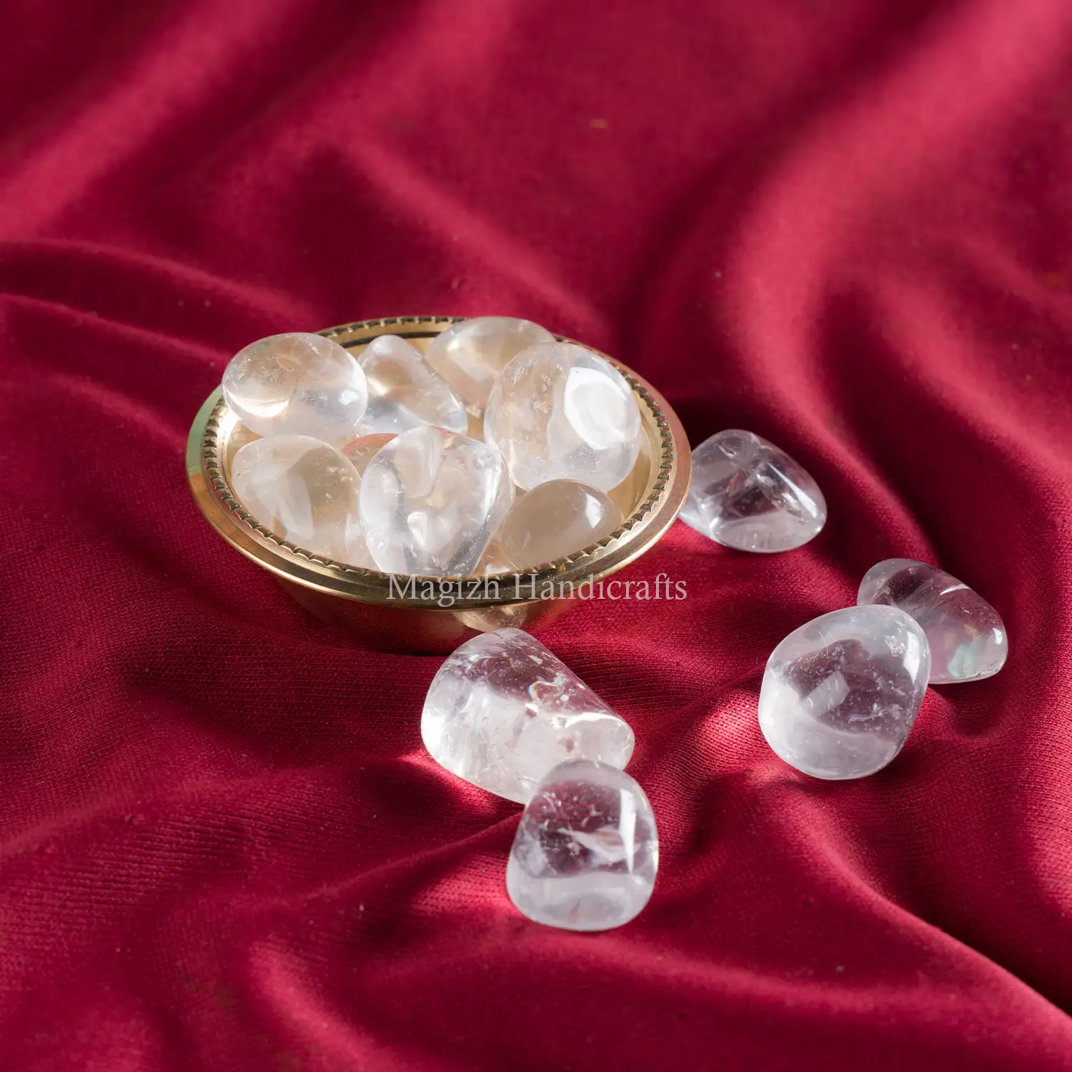 Clear crystal tumble stones